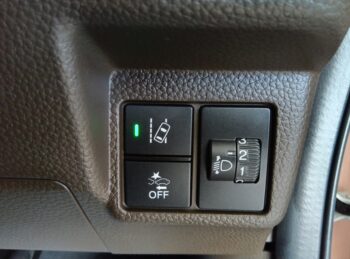 N-BOX G　後期型　4WD