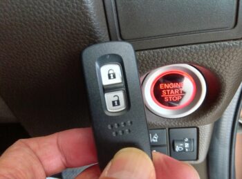 N-BOX G　後期型　4WD