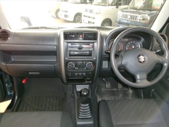 ジムニー ＸＣ　４ＷＤ