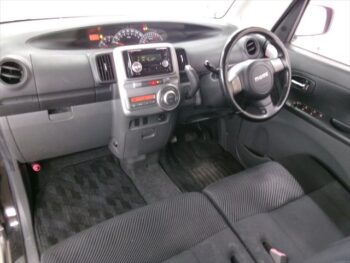 タントカスタム RS　 ターボ　 4WD