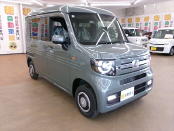 N-VAN +STYLE FUN 未使用車 4WD