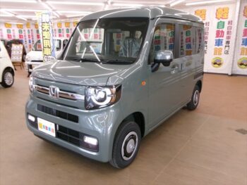 N-VAN +STYLE FUN 未使用車 4WD