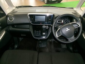 eKスペースカスタム Ｔ　Ｅアシスト ターボ 4WD
