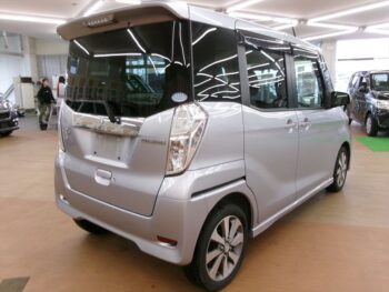 eKスペースカスタム Ｔ　Ｅアシスト ターボ 4WD
