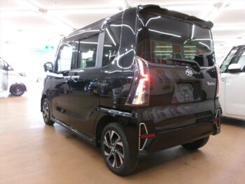タントカスタム Ｘセレクション 4WD