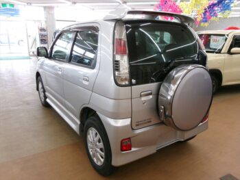 テリオスキッド カスタムメモリアルエディション　4WD