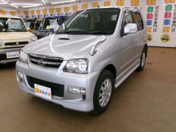 テリオスキッド カスタムメモリアルエディション　4WD