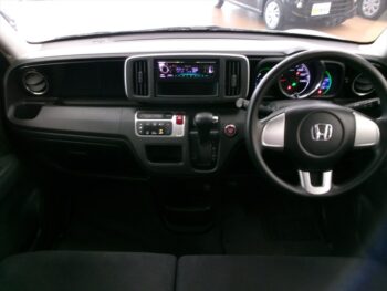 N-ONE ツアラー ターボ 4WD