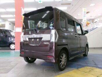 タントカスタム X　トップエディション　SAⅢ　後期型　4WD