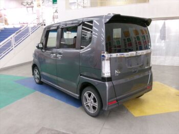 N-BOX+カスタム G・Lパッケージ　4WD