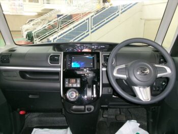 タントカスタム X　SA　4WD