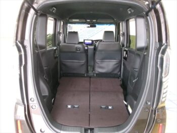 N-BOXカスタム G・L　ターボ　ホンダセンシング　4WD