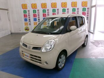 モコ G　ターボFOUR　4WD
