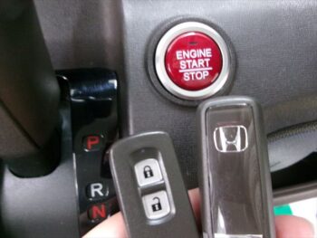 N-ONE スタンダード　4WD