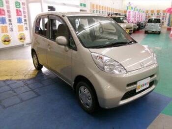 ライフ F　4WD