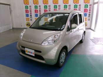 ライフ F　4WD