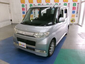 タントカスタム RS　ターボ　4WD