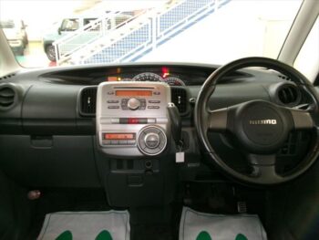 タントカスタム RS　ターボ　4WD