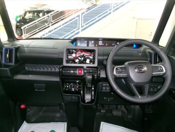 タントカスタム ＲＳ　スタイルセレクション　ターボ 未使用車 4WD