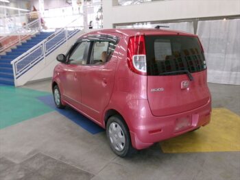 モコ E