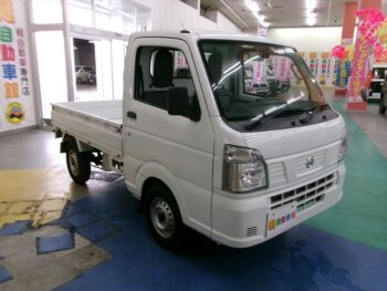 NT100クリッパートラック DX　エアコン・パワステ　4WD