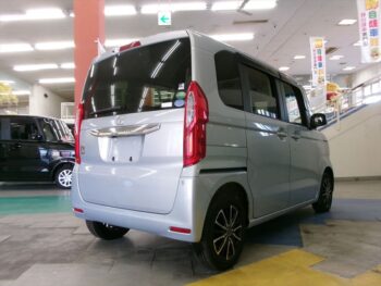 N-BOX Ｇ・Ｌターボホンダセンシング　4ＷＤ