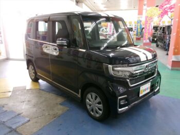 N-BOXカスタム Ｌ・ターボ　4ＷＤ