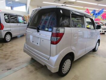 ゼストスパーク G 4WD