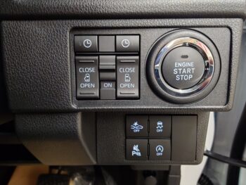 ムーヴ RS ターボ 未使用車 4WD