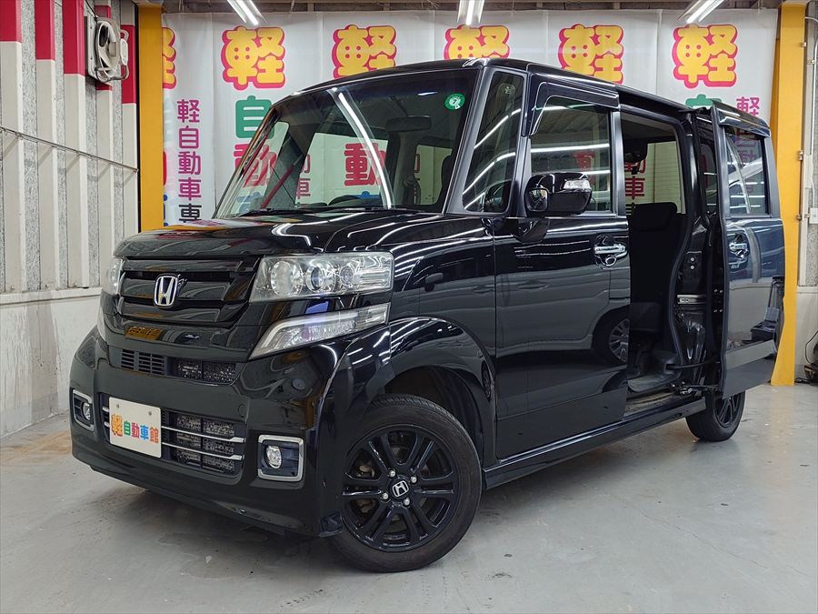 N-BOXカスタム SSブラックスタイルパッケージ 後期型 4WD