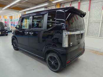 N-BOXカスタム SSブラックスタイルパッケージ 後期型 4WD