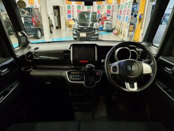 N-BOXカスタム SSブラックスタイルパッケージ 後期型 4WD