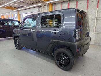 タフト X ターボ 未使用車 4WD