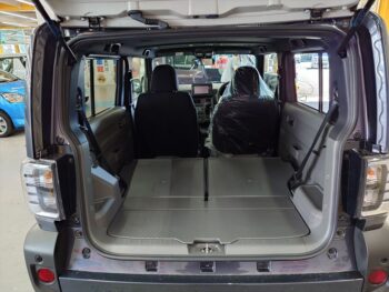 タフト X ターボ 未使用車 4WD