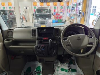 NV100クリッパーバン DX 4WD