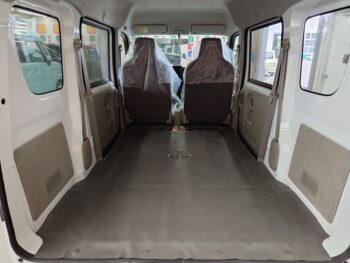 NV100クリッパーバン DX 4WD