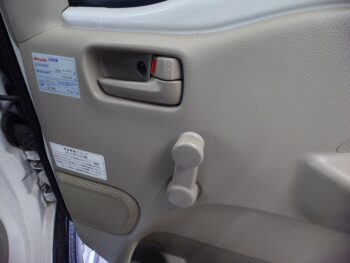 NV100クリッパーバン DX 4WD
