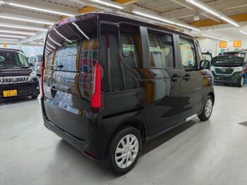 N-BOX 未使用車 4WD