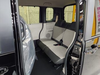 N-BOX 未使用車 4WD