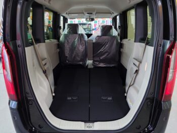 N-BOX 未使用車 4WD