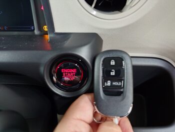 N-BOX 未使用車 4WD