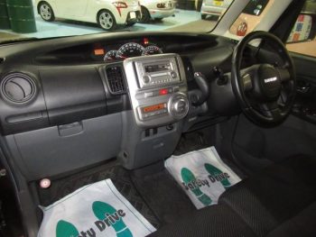 タントカスタム RS ターボ 4WD