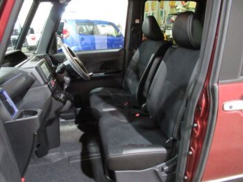 タントカスタム RS ターボ スタイルセレクション　パノラマモニター　未使用車 4WD
