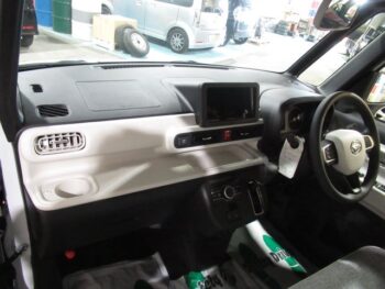 ムーヴキャンバス ストライプス　G　パノラマモニター対応カメラ　未使用車 4WD
