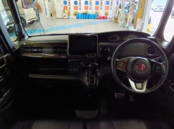 N-BOXカスタム GL ターボ ホンダセンシング 4WD