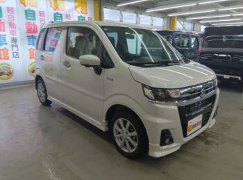 ワゴンR カスタムZ ハイブリッドZX 未使用車 4WD