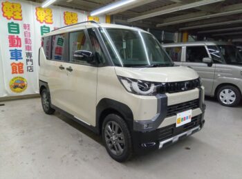 デリカミニ G 未使用車 4WD