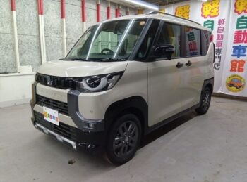 デリカミニ G 未使用車 4WD