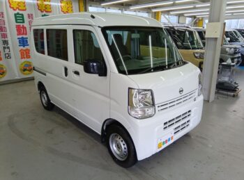 NV100クリッパーバン DX 4WD