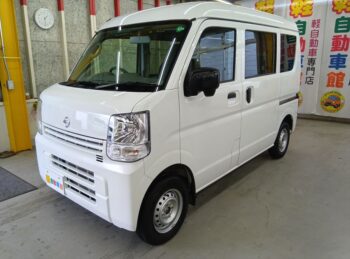 NV100クリッパーバン DX 4WD